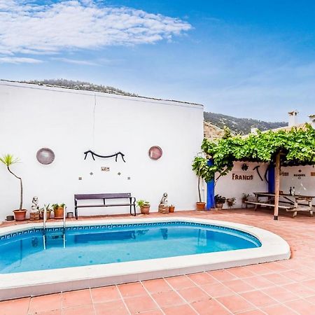 3 Bedroom Awesome Home In Rute Bagian luar foto
