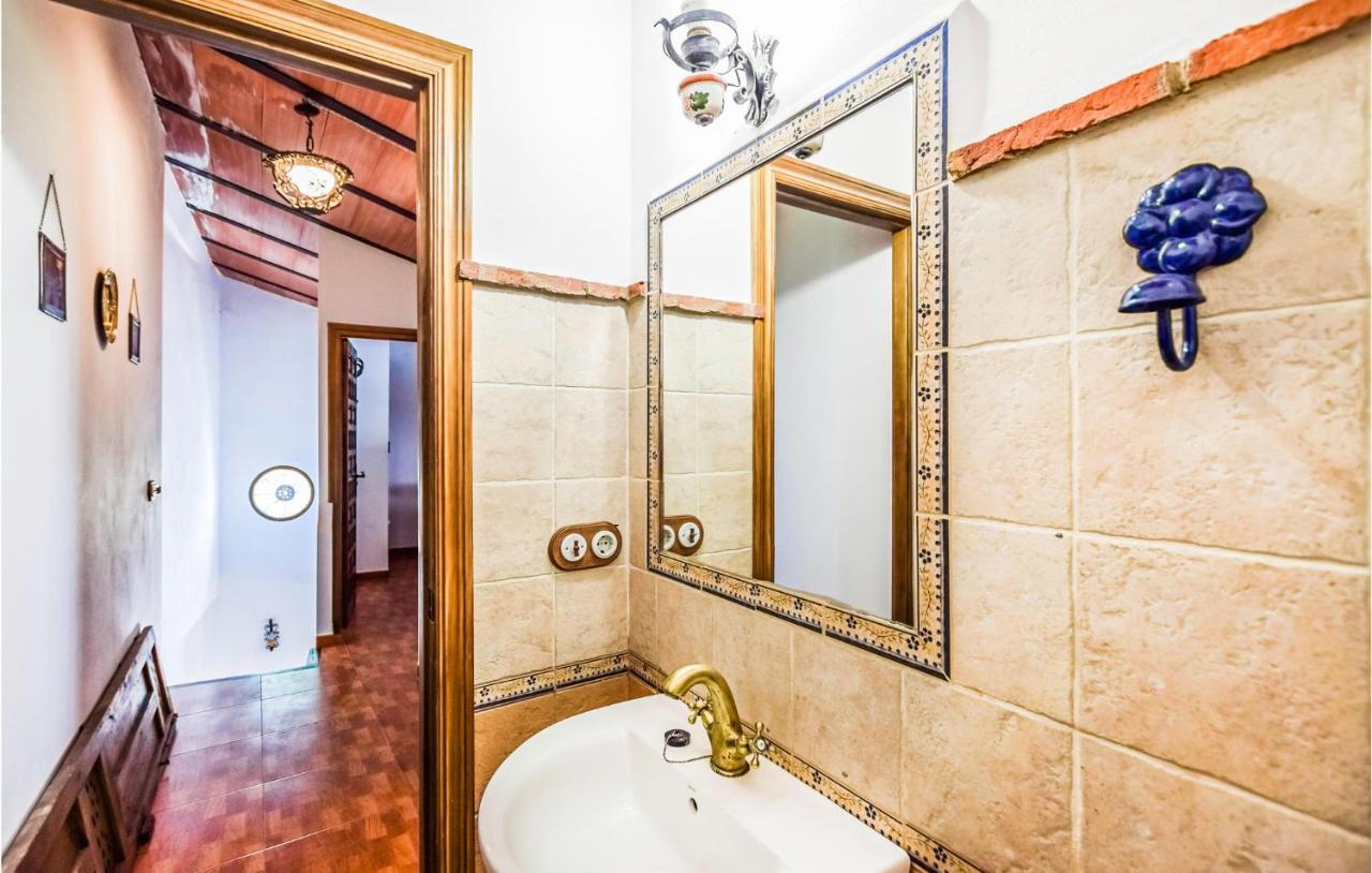 3 Bedroom Awesome Home In Rute Bagian luar foto
